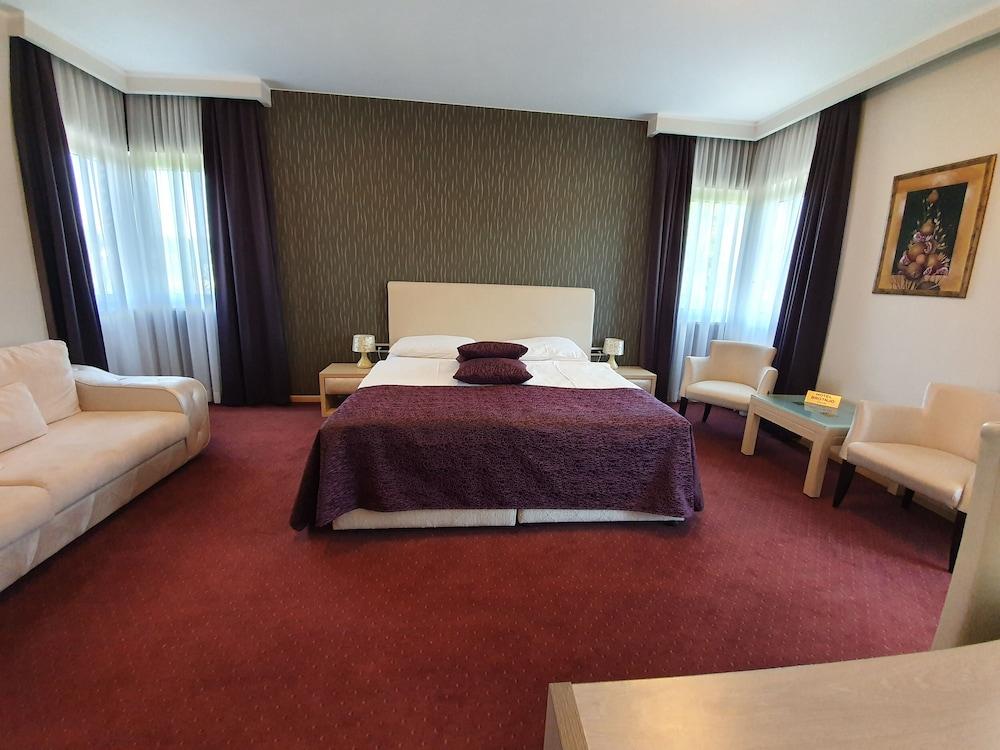 Hotel Brotnjo Citluk Екстер'єр фото